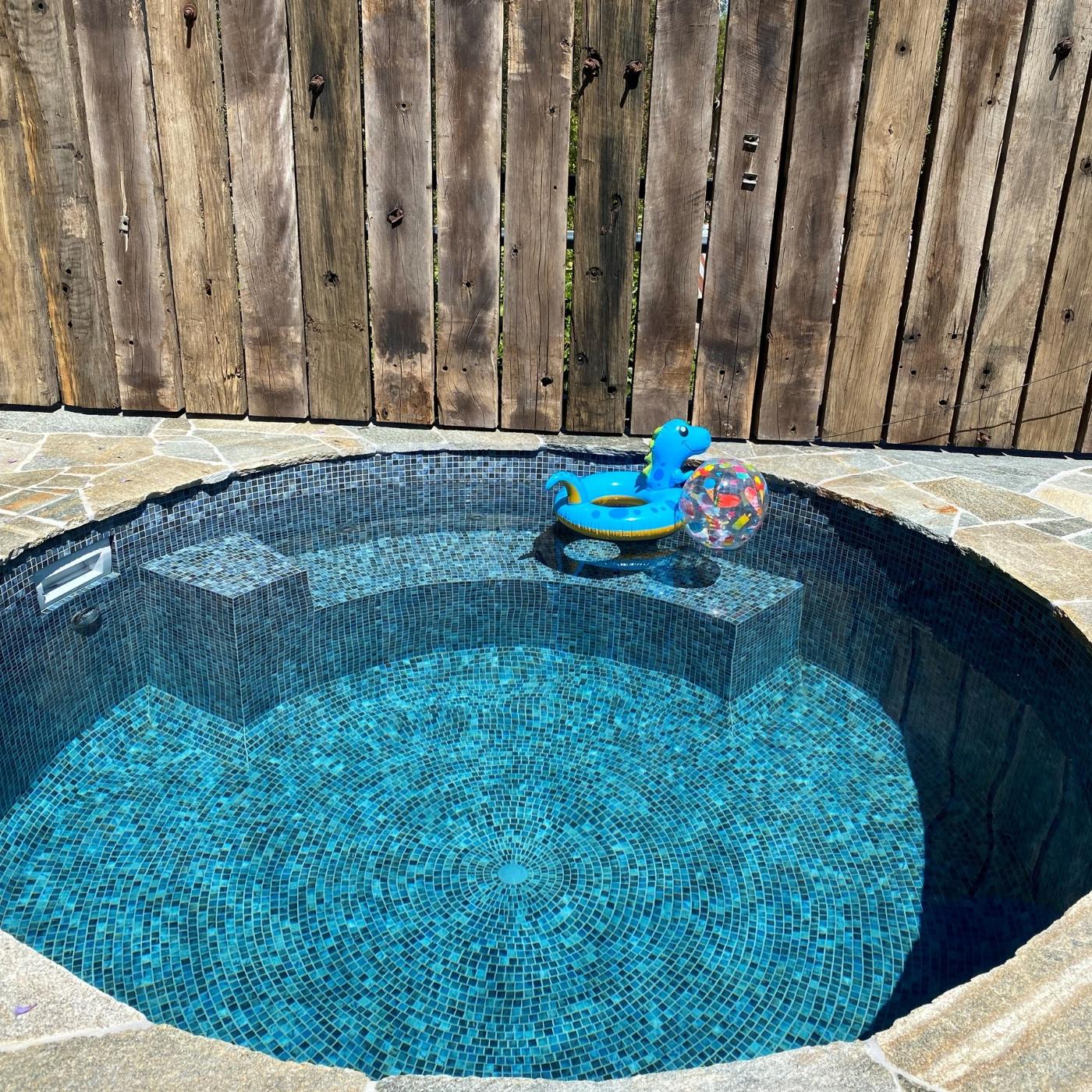 Marble & More Labradorit Blue Pool Mosaic Project with Marble & More Labradorit Blue